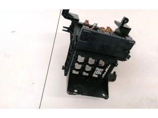 Блок предохранителей  1K0937049N, F005V00483   Volkswagen Touran I    