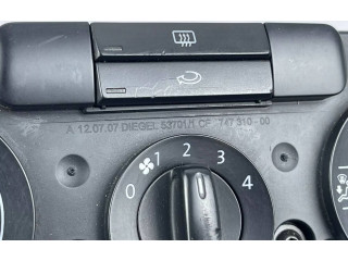 Блок управления климат-контролем 747310   Volkswagen Caddy