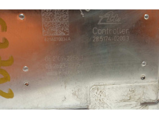 Блок АБС 476605JU0A, 28517402003 Nissan Navara D23 2015 - года