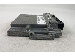 Блок управления двигателем Блок управления 30729351   Volvo V70