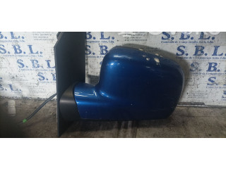 Zpětné zrcátko  Volkswagen Caddy 2010    