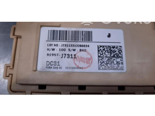 Блок предохранителей  91957J7311   KIA Pro Cee'd III    