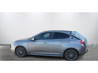 Форсунка 77365392 Alfa Romeo Giulietta для бензинового двигателя 940A2.000 1.4