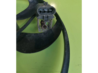 Электрический вентилятор радиаторов 13205947, 0130303314 Opel Astra H 2007