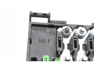 Блок предохранителей    Audi TT TTS Mk2    