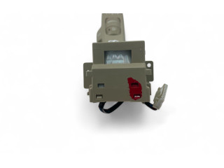 Ручка стеклоочистителей 31264167   Volvo V60