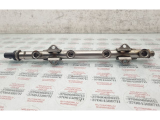 Топливная рампа 04E133320D Skoda Octavia Mk3 (5E) для двигателя CPWA