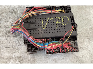 Блок предохранителей 08679899, 02W411 Volvo V70