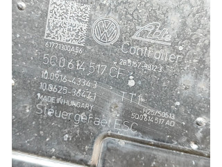 Блок АБС 5Q0614517CF, 5Q0614517AD Volkswagen Golf VII 2013 - 2019 года