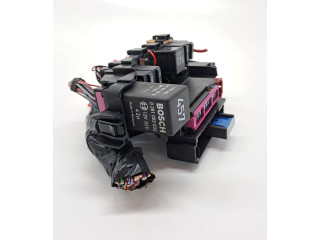 Блок предохранителей 8K1937503 Audi Q5 SQ5