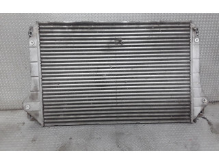 Интеркулер Toyota Corolla Verso AR10