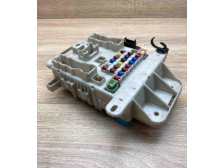 Pojistková skříňka 8198050030, 9098702027 Toyota Land Cruiser (J120) 2002