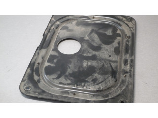 Защита дна топливного бака