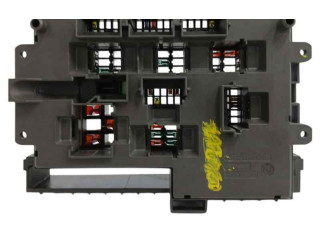 Pojistková skříňka Řídící jednotka BSM 9119446 BMW X1 E84 2014