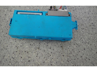 Блок предохранителей MR587875 Mitsubishi Lancer