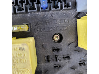 Pojistková skříňka 1635450205, 0828010 Mercedes-Benz ML W163 2001