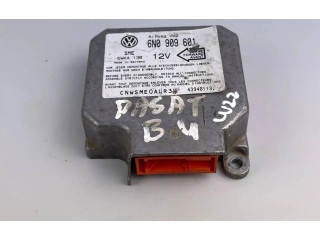 Блок подушек безопасности 6N0909601   Volkswagen PASSAT B4