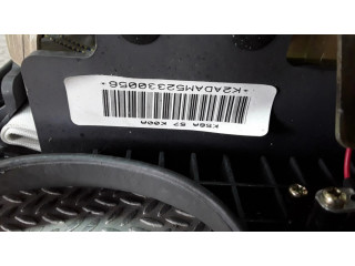 Подушка безопасности водителя K56A57K00A   KIA Carnival