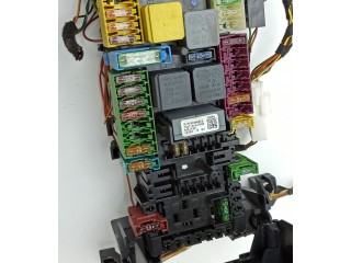 Блок предохранителей  A2465451340, A2465400040   Mercedes-Benz A W176    