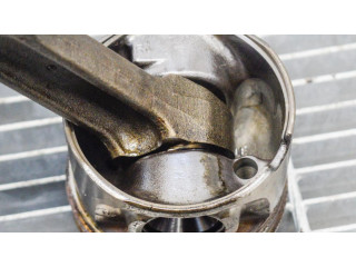 Píst 7792745 BMW 5 E60 E61 pro naftový motor 3.0 M57 D30 (306D3)