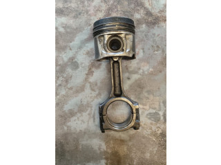  Поршень с шатуном    Nissan X-Trail T32  