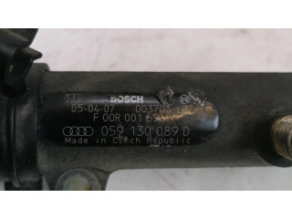 Топливная рампа 059130089D   Audi A4 S4 B7 8E 8H 3.0 
