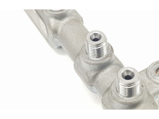 Топливная рампа G4D39D280AA, AJ813370 Jaguar XE