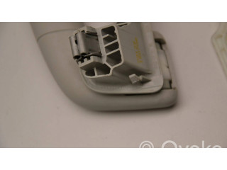 Задняя ручка