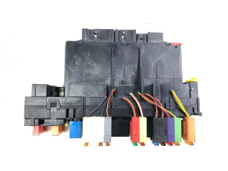 Блок предохранителей 10091518, A2305451532 Mercedes-Benz SL R230