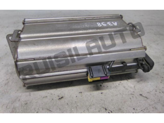 Подушка безопасности пассажира    Audi A3 S3 8L