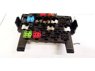 Pojistková skříňka Volkswagen Sharan 2006