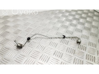 Трубка (трубки) для подачи топлива в жиклеры