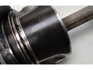 Поршень с шатуном 4N14 Mitsubishi Outlander