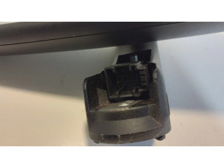 Зеркало заднего вида (в салоне)