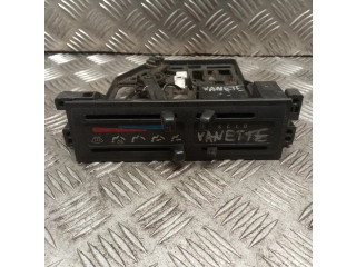 Блок управления климат-контролем    Nissan Vanette