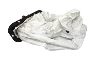 Подушка безопасности пассажира 31663751, 1T221150118P28 Polestar 2