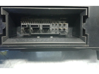 Přístrojová deska  Volkswagen PASSAT  V0018000  