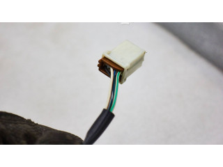 Зеркало электрическое Mitsubishi Carisma 1996 - 1999 года