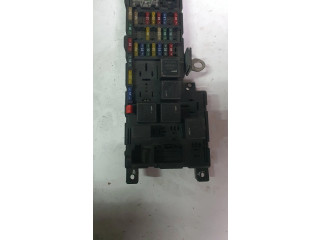 Блок предохранителей  30728008, 518829106   Volvo V70    
