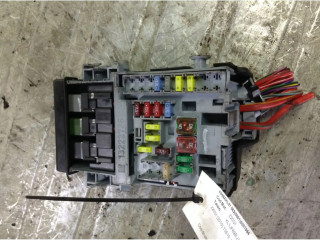 Pojistková skříňka Chevrolet Cruze 2009