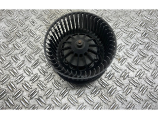 Вентилятор печки       Volvo V50