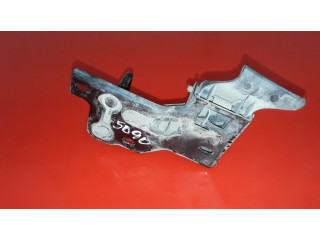 Петля замка капота двигателя