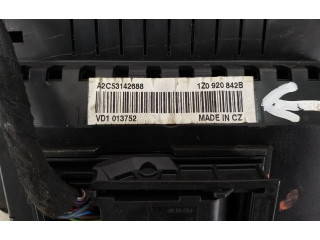 Панель приборов 1Z0920842B   Skoda Octavia Mk2 (1Z)       