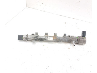 Vstřikovací lišta 04L130764C, 04L906054 Volkswagen Caddy DFSD