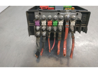 Блок предохранителей 1K1522002   Volkswagen Jetta V    