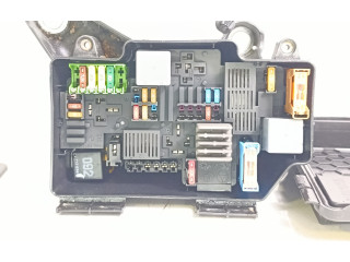   Pojistková skříňka A2055402328, A2055463100   Mercedes-Benz EQC 2020
