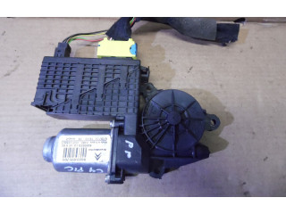 Передний двигатель механизма для подъема окон