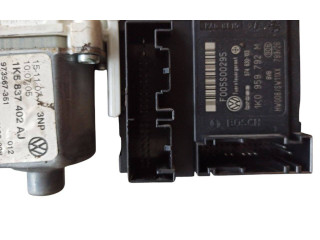 Передний двигатель механизма для подъема окон Volkswagen Jetta V  2005 - 2010 года 1K5837402AJ, 1K5839402      