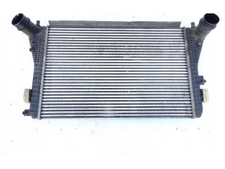 Интеркулер  3C0145805AN   Volkswagen PASSAT B7 