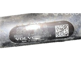 Топливная рампа 0445215025, 30777759   Volvo V70   для двигателя D 5204 T3